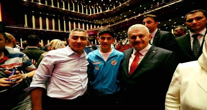 Demokrasi gazisi güreşçi Türkiye Şampiyonası’na çağrıldı