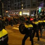 hollanda-polisinden-turklere-sert-mudahale