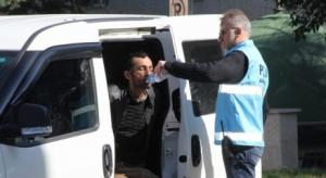 meslektaslarini-yaralayan-kisiye-polis-sefkati