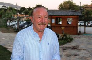 nejat-alp-ten-beyaz-a-sert-tepki