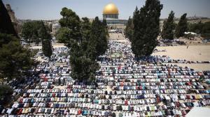 israil-e-ragmen-mescid-i-aksa-da-cuma