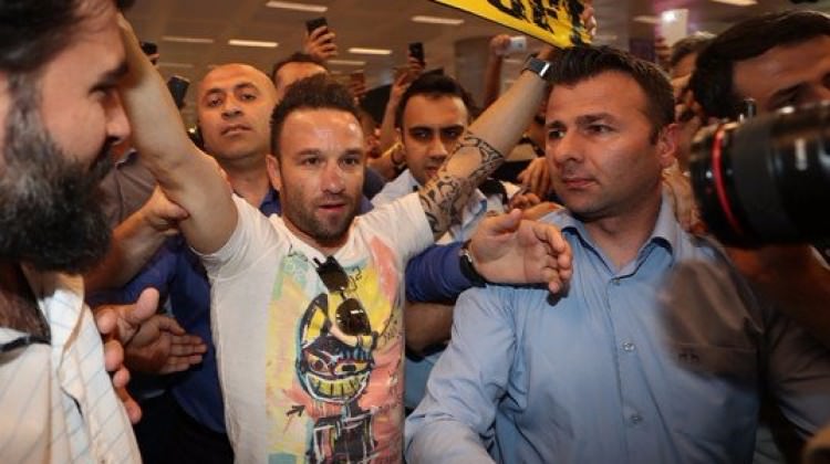 valbuena-nin-maliyeti-resmen-aciklandi