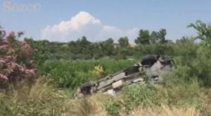 manavgat-ta-tur-minibusu-sarampole-uctu