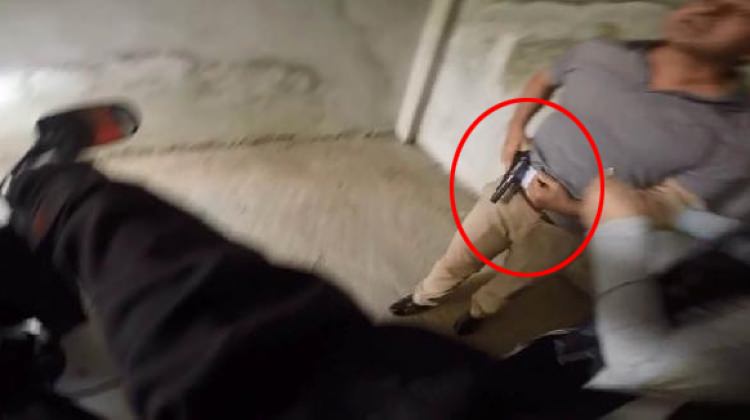 polis-site-yoneticisi-silahini-cekti-seni-sererim