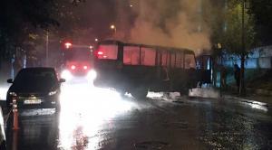 besiktas-ta-minibus-alev-alev-yandi