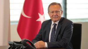 balikesir-buyuksehir-belediyebaskani-edip-ugur-akp-deniz-ve-gorevinden-istifa-etti