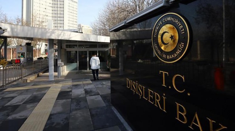 Dışişleri: Suriye ile siyasi görüşme yok ama...