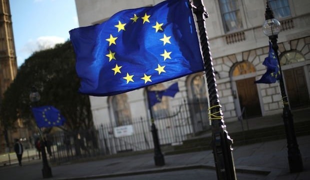 AB'den 1 milyon kişiye vatandaşlık!