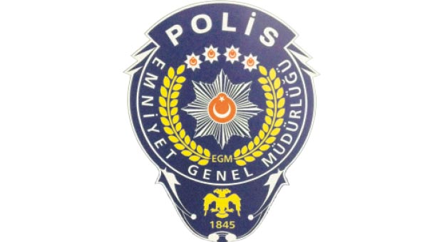 Emniyet'te 12 atama