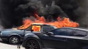 Kararı beğenmeyince ateşe verdi!