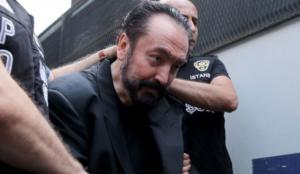 Adnan Oktar askerlik yaşı gelene bakın ne diyormuş!