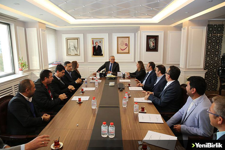 IMG_E49CFB-6F6DEF-308C69-80A472-D20C9F-DB1F23