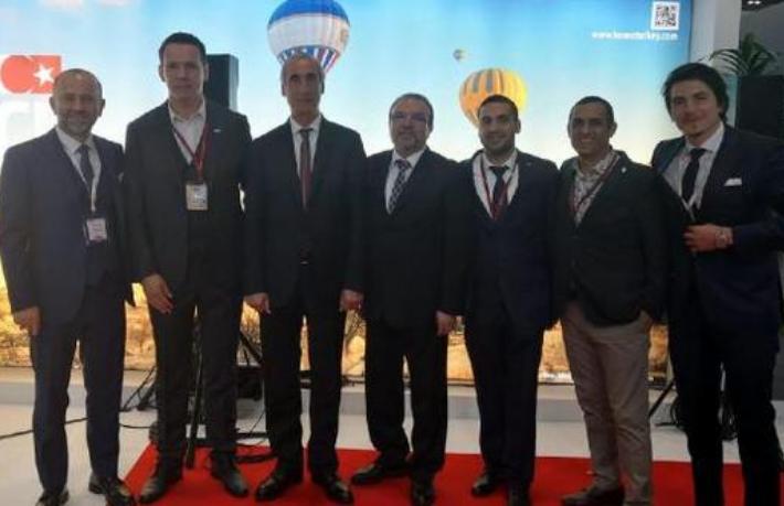 image-1541585845545599766