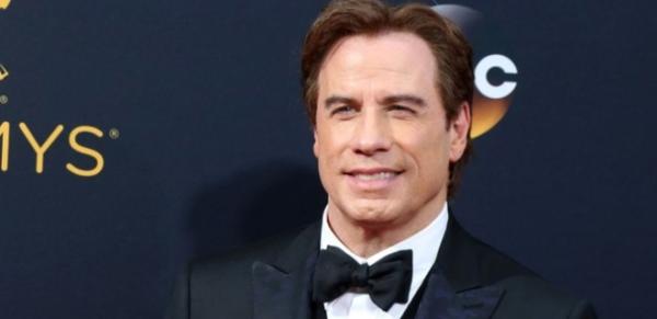 John Travolta son görüntüsüyle şaşırttı