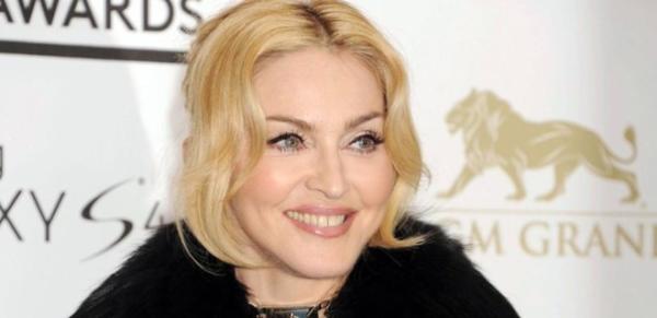 Madonna yeni imajıyla herkesi şaşırttı!