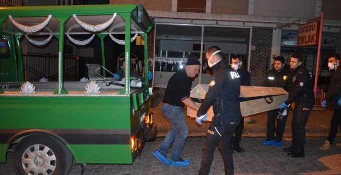 Bazadan kadın cesedi çıktı