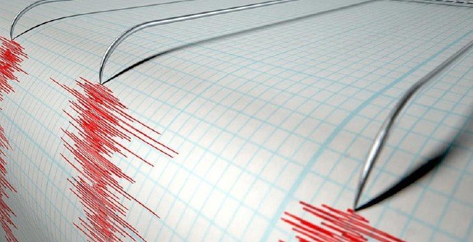 Çin'de 5,3 büyüklüğünde deprem