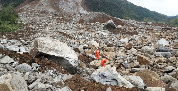 Bolivya'da heyelan faciası: En az 8 kişi can verdi