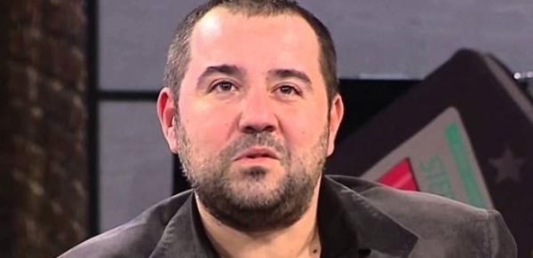 Ata Demirer sanat aşkı için kesenin ağzını açtı