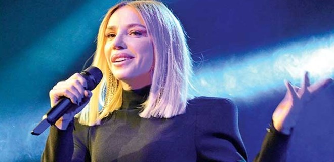 Gülşen'in repertuvarı hayranlarından