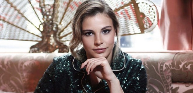 Aslışah Alkoçlar sevgilisinin ailesiyle tanıştı