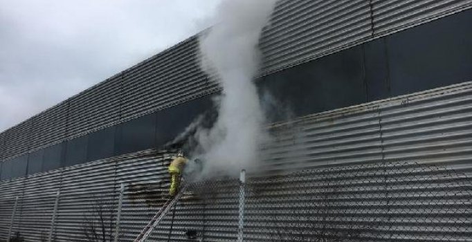 Son dakika! Silivri'de tekstil fabrikasının deposunda yangın