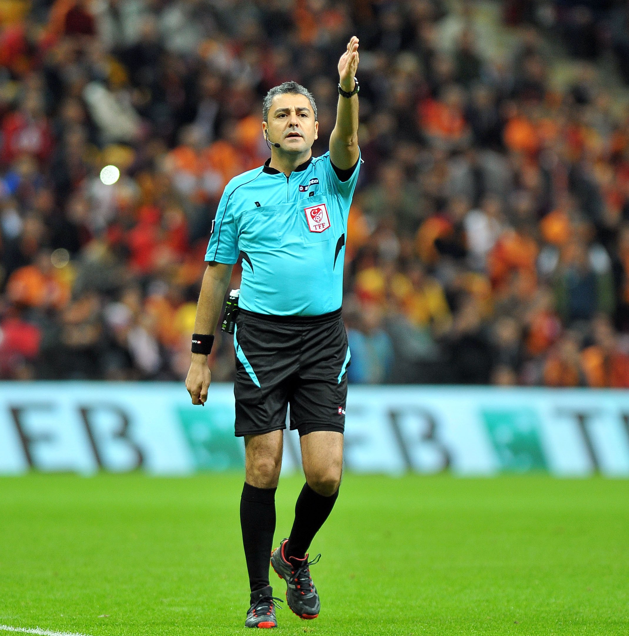 BEŞİKTAŞ - FENERBAHÇE DERBİSİ BÜLENT YILDIRIM'IN SÜPER LİG'DE 23. HAFTANIN HAKEMLERİ AÇIKLANDI