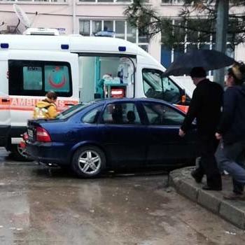 Ambulans sokağa giremeyince, kalp krizi geçiren hasta öldü