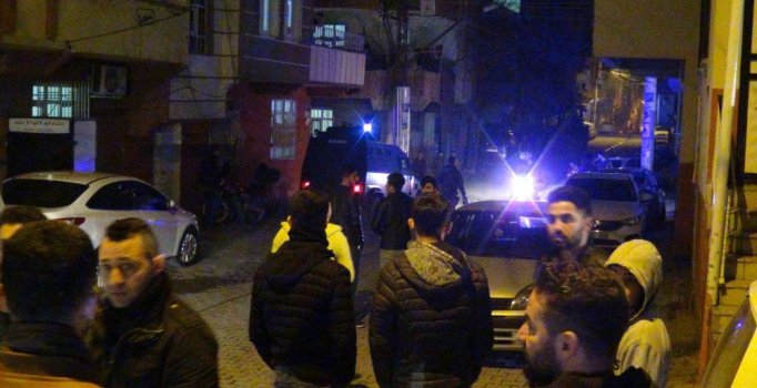 Komşu aileler birbirine girdi: 5 yaralı