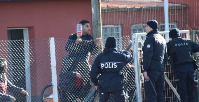 Amatör maç olaylar nedeniyle yarıda kaldı