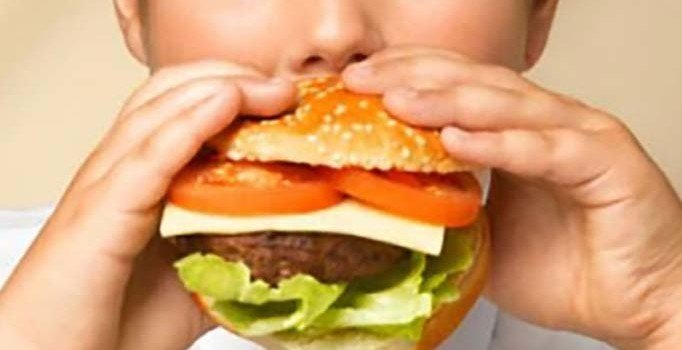 Yağlı yiyecekler kansere kamuflaj oluyor