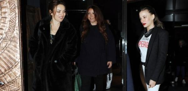 Ezgi ile Serenay'ın dört saat süren yemeği