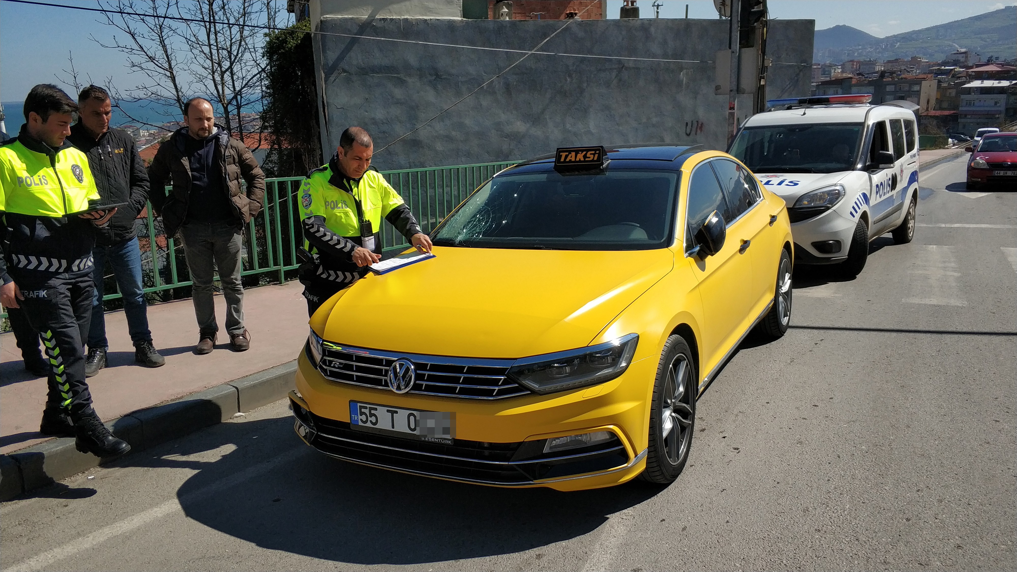 KAZADA ÖLEN KADININ KİMLİĞİ TESPİT EDİLEMEDİ