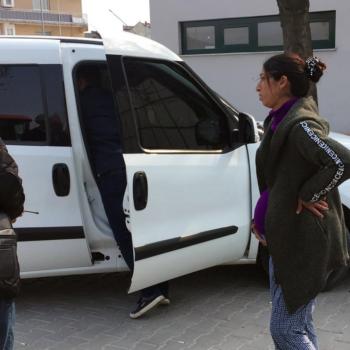 HIRSIZLIK ŞÜPHELİSİ KADININ DOĞUM SANCISI TUTUNCA