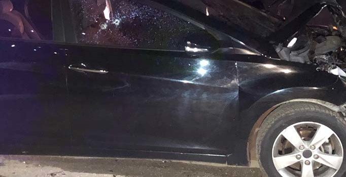 Ara sokakta kurşun yağmuru: Şans eseri kurtuldu