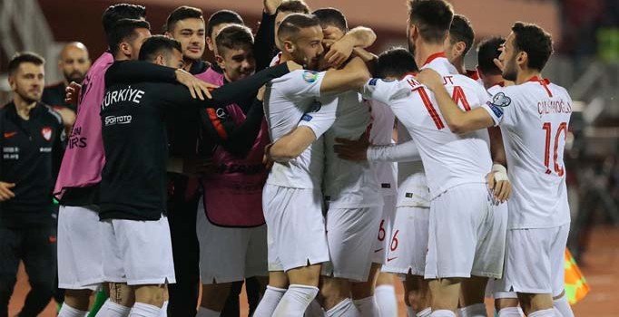 Son dakika! Milli Takım, Euro 2020'ye galibiyetle başladı