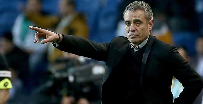 Fenerbahçe, Ersun Yanal'la pes etmiyor