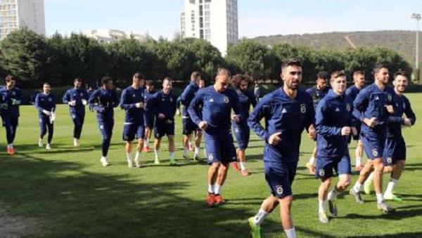 19-03/08/fenerbahce.jpeg