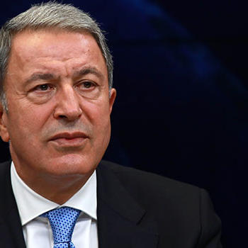 Bakan Akar: Fırat’ın doğusunda teröristlerin varlığı mutlaka sona ermeli