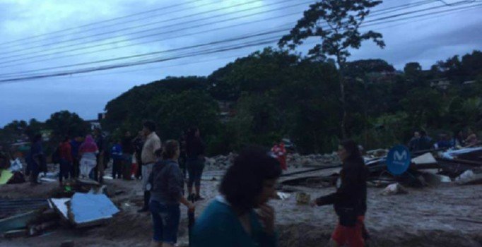 İran'daki selde ölü sayısı 19'a yükseldi