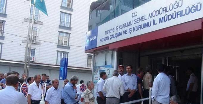 TÜİK açıkladı: İşsiz sayısı 83 bin arttı