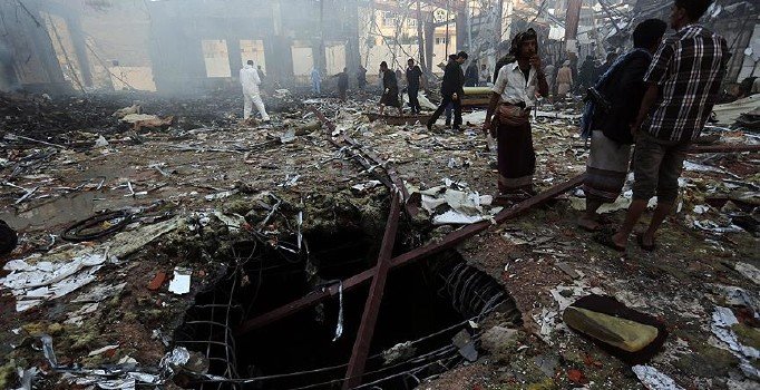 Suudi güçler Yemen’de bir köyü vurdu: 22 kadın ve çocuk öldü