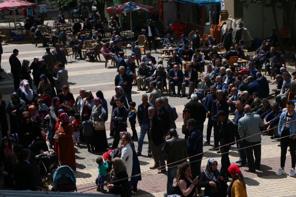 11611a9edcfe2cdb32c6e17d6d4dcc60-1