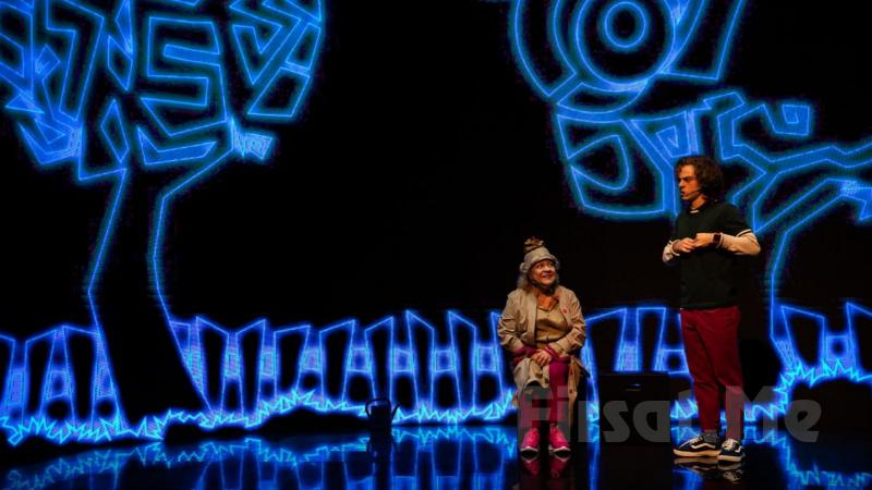 Türkiye’de sahne devrimi yapan 'Süper İyi Günler' oyunu Ankara’da