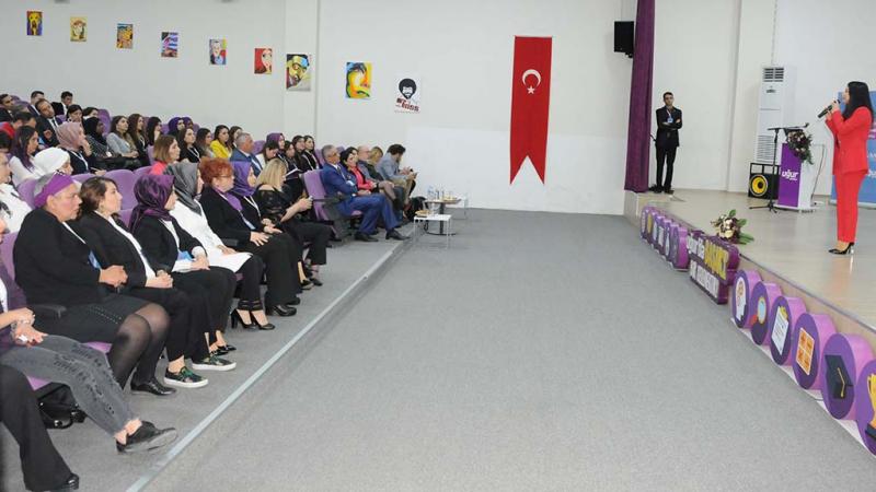 Kayseri'de 'Okul Öncesi Eğitiminde Farklı Yaklaşımlar' sempozyumu