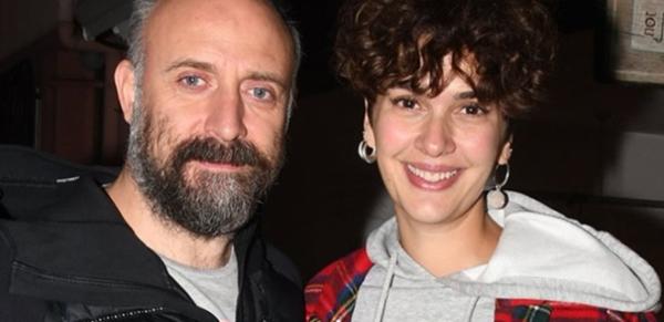 Bergüzar Korel’den bornozlu paylaşım