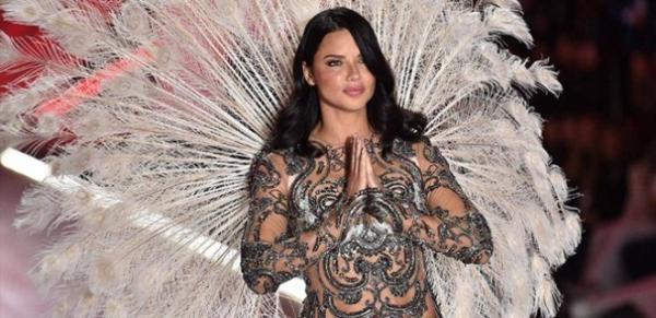 Adriana Lima'nın büyük sırrı ortaya çıktı!