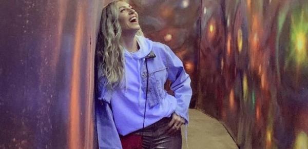 Sinem Kobal hayvanseverliğini konuşturdu