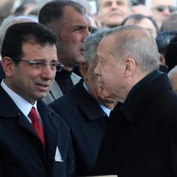 57467951_1215254068643863_5973774749631774720_n