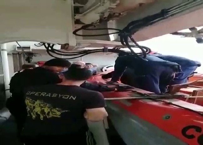 aw680434_03-1 19-04/19/aw680434_03-1.jpg